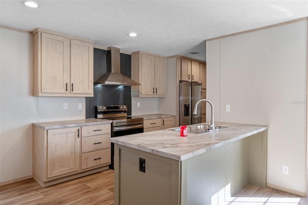 6314 Strawberry Dr - Photo 6 of 25