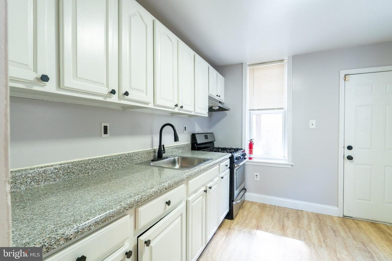 1826 Mcclellan St - Photo 6 of 22