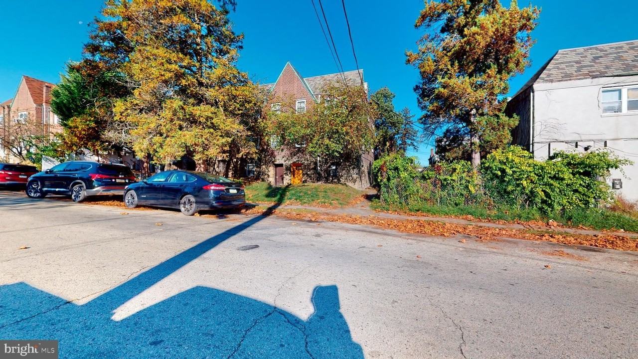 2415 80th Avenue - Photo 3 of 15