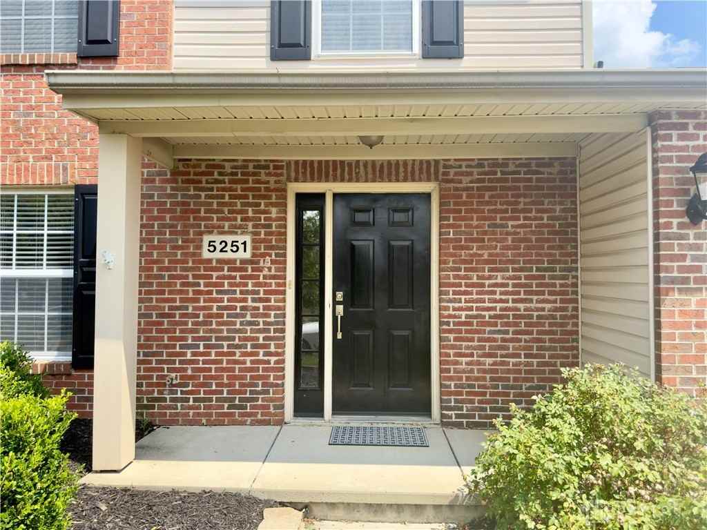 5251 Mallet Club Dr - Photo 2 of 18