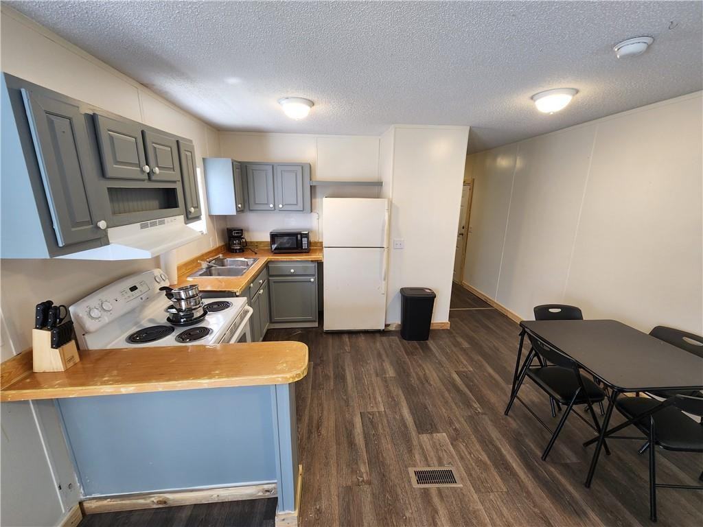 34737 Highway 11 ##B - Photo 4 of 15