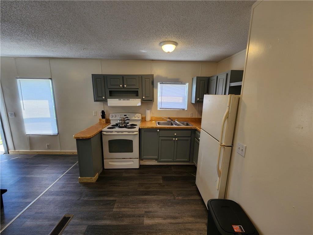 34737 Highway 11 ##B - Photo 5 of 15