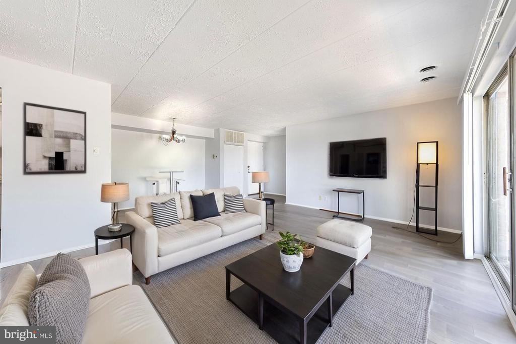 2600 Indian Dr ##2b - Photo 3 of 43