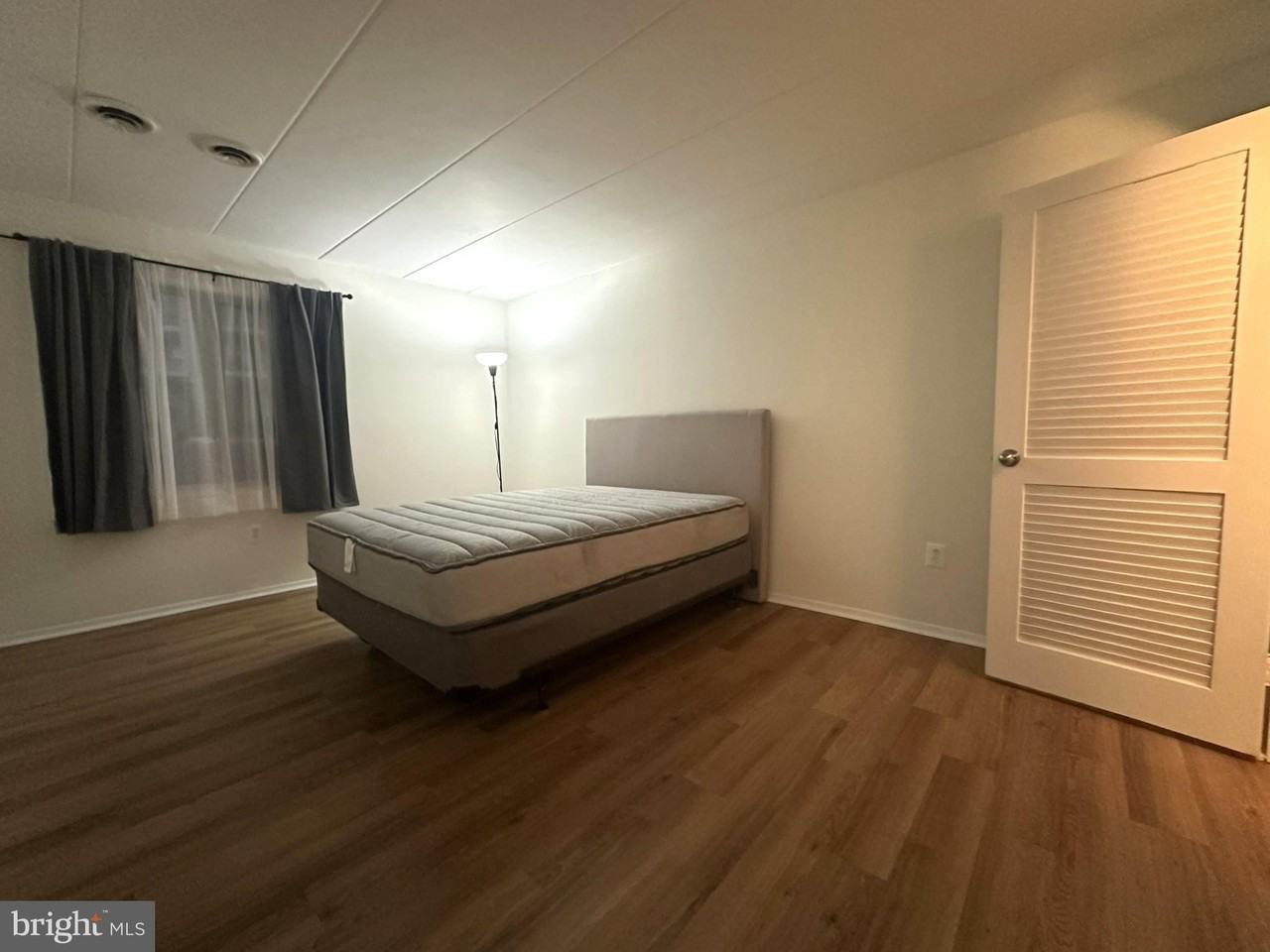 2626 Fort Farnsworth Road #200-2B - Photo 5 of 22