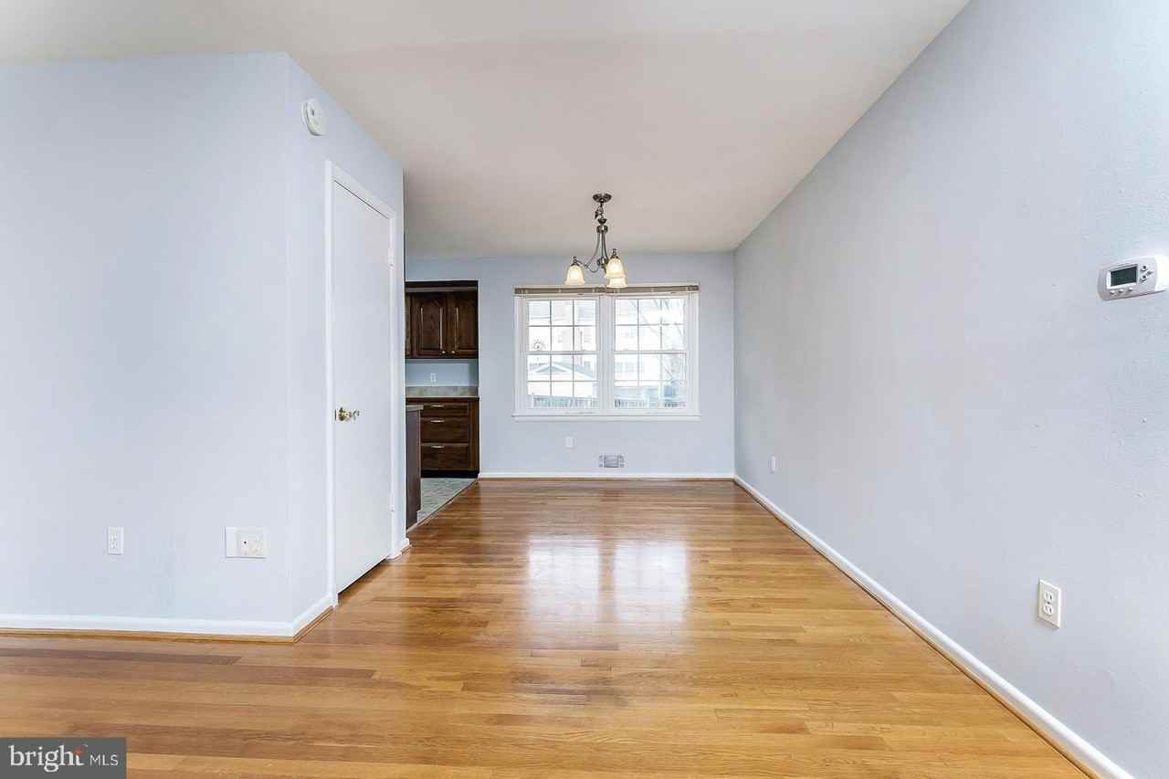 409 Orleans Cir Sw - Photo 6 of 23