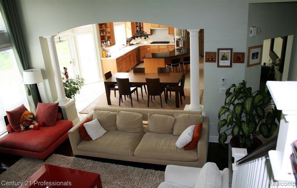 174 Evaline Drive - Photo 7 of 41