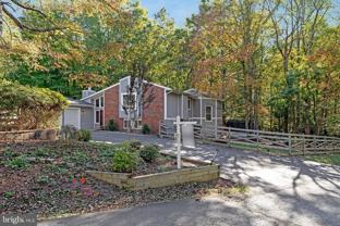 8115 King Arthurs Ct - Photo 1 of 1