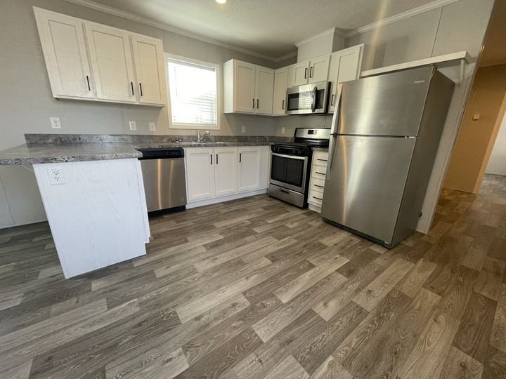 15852 Croatia Dr #541 - Photo 5 of 25