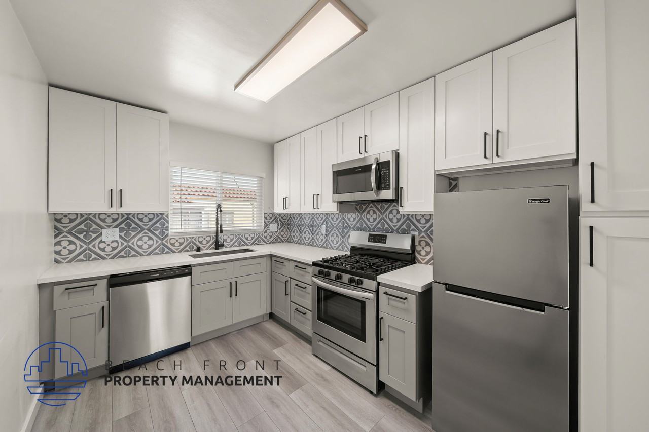 254 S. Normandie Ave. - Photo 2 of 19