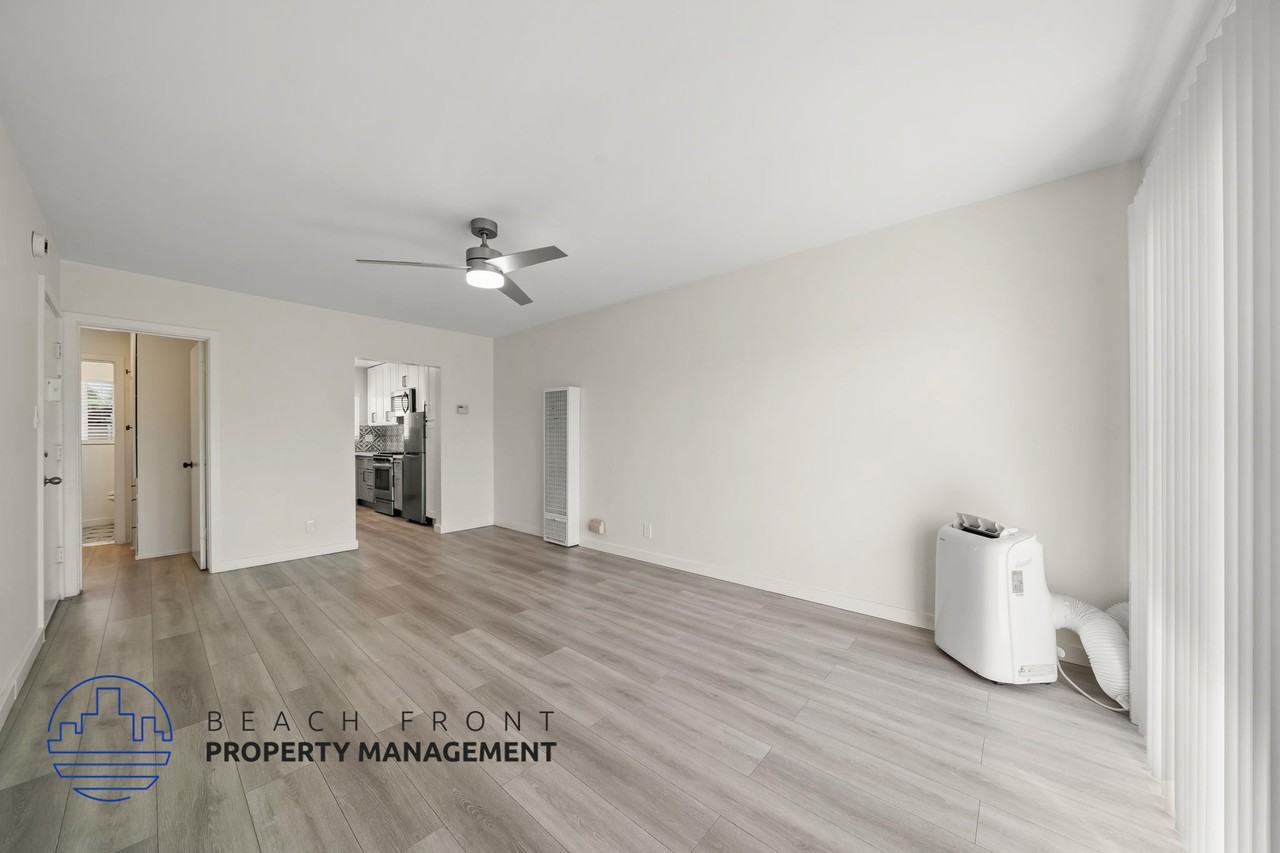 254 S. Normandie Ave. - Photo 7 of 19