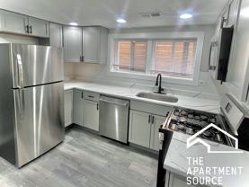 2937 N Fairfield Ave #G - Photo 1 of 1