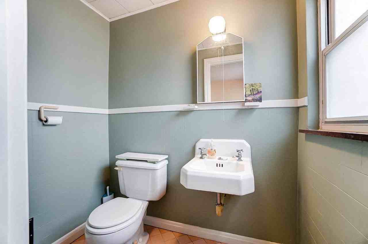 3029 S Hegry Cir - Photo 4 of 14