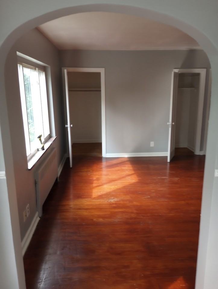 5206 Montgomery Road - Photo 3 of 12