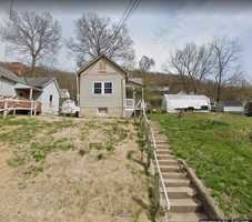 featured image of 138 1st St