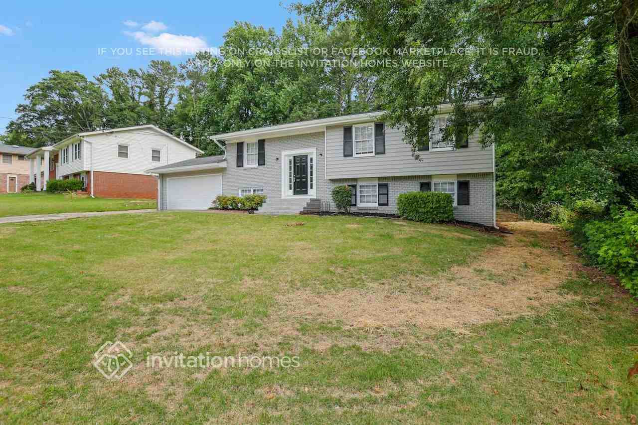 2157 Rollingview Dr - Photo 3 of 34