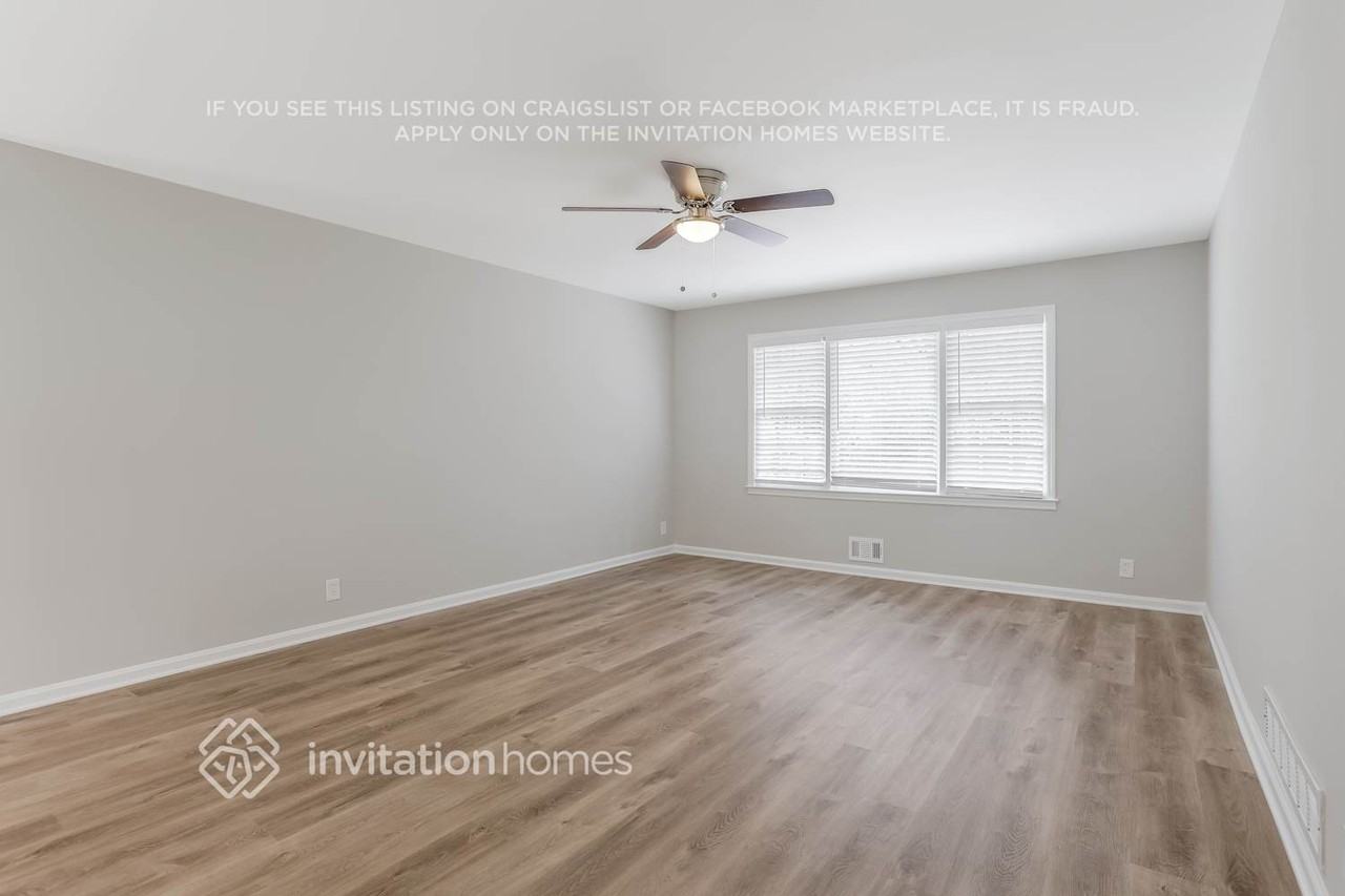 2157 Rollingview Dr - Photo 6 of 34