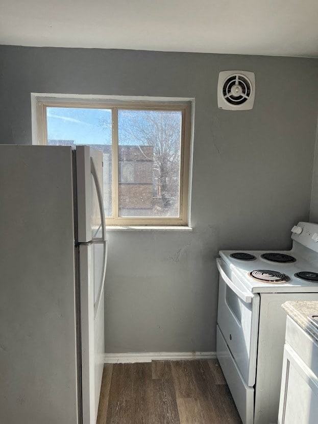 4846 Yarmouth PL - Photo 3 of 10