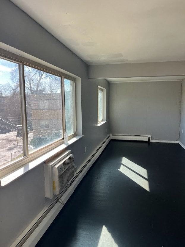 4852 Yarmouth PL - Photo 5 of 13