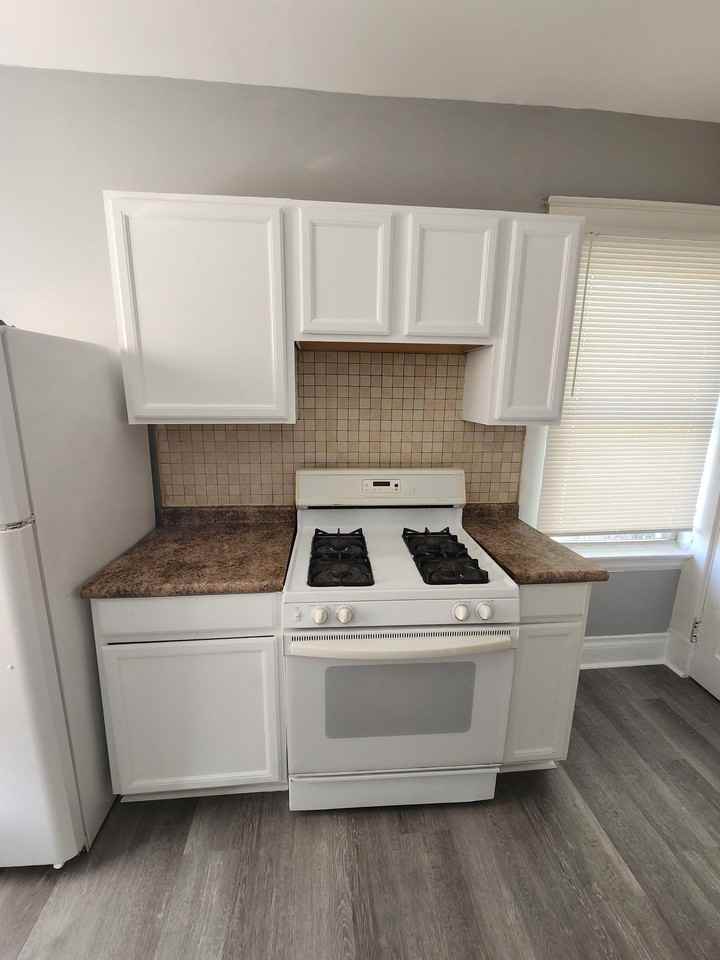 4823 Reading Road - Photo 4 of 25