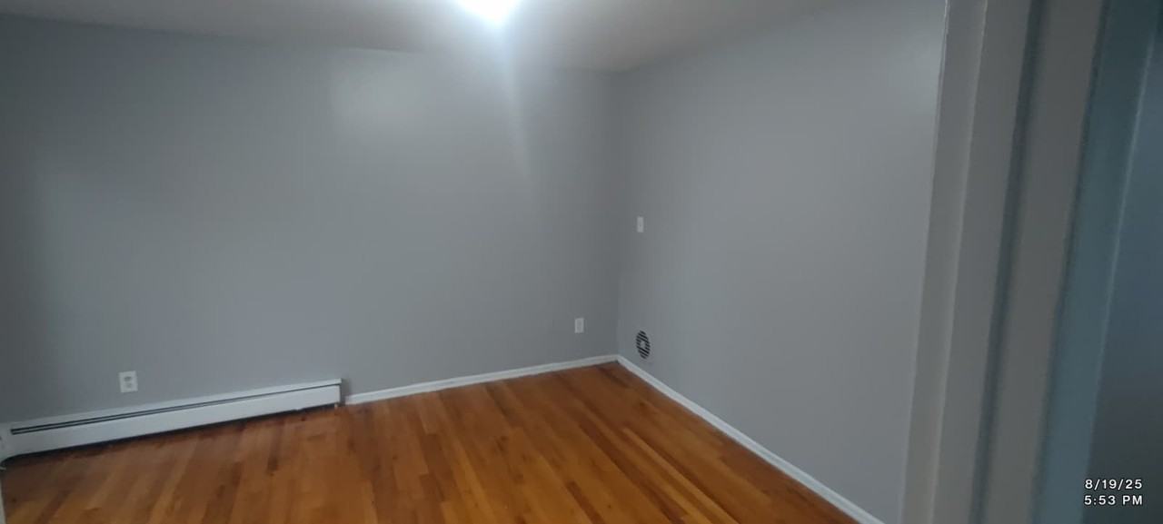 4856 Yarmouth PL - Photo 2 of 14