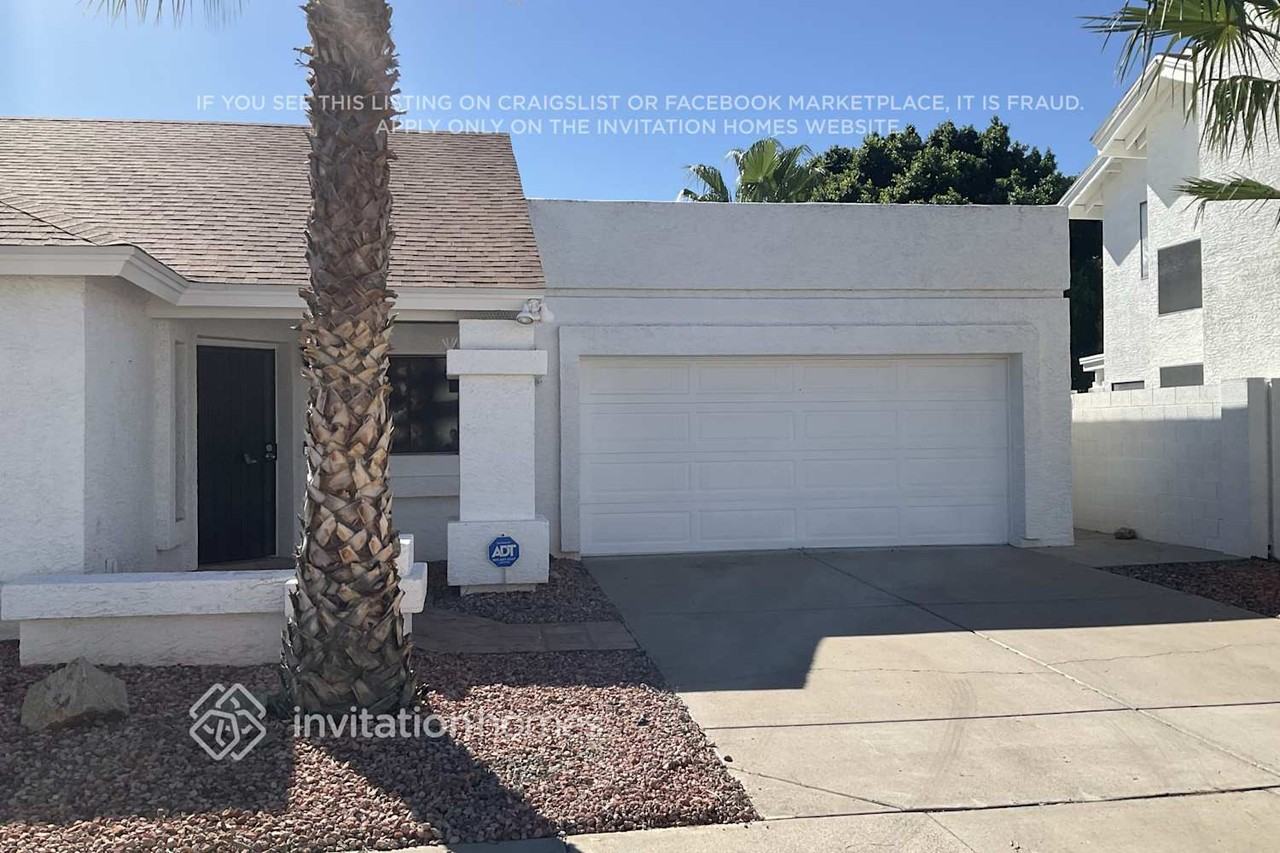 3231 E Wescott Dr - Photo 2 of 17