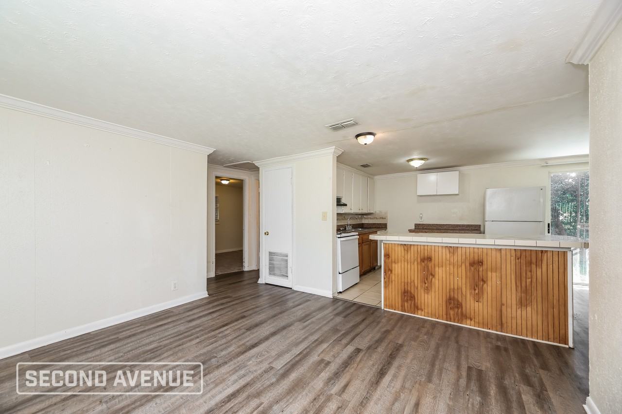 5809 Tusk Ct - Photo 6 of 25