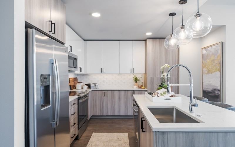 E 7th St & Main St #1004 - Photo 7 of 45