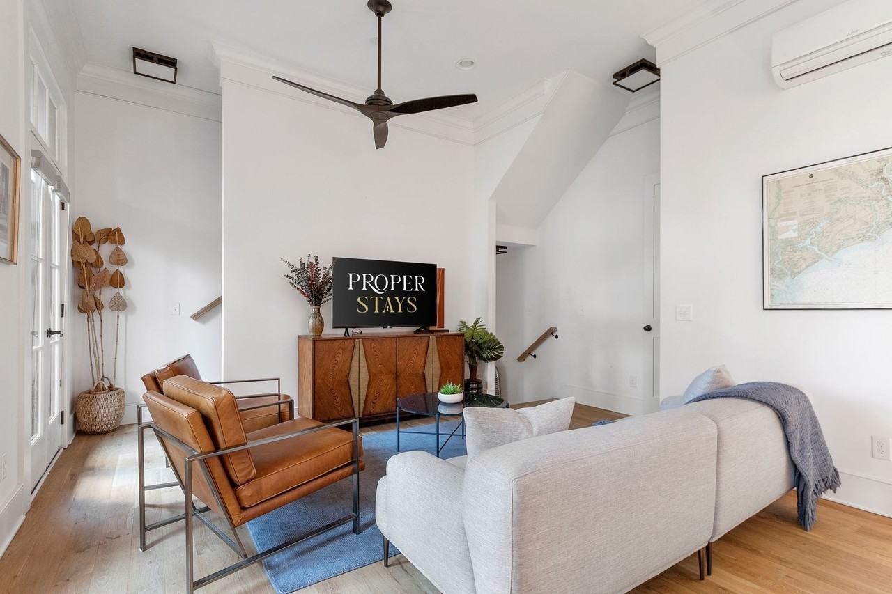 16 Catfiddle St - Photo 7 of 47