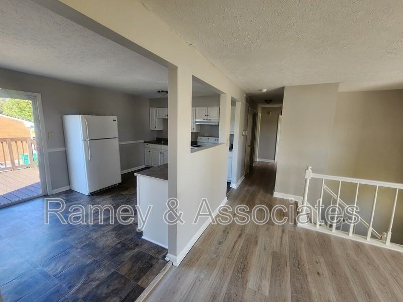 1700 Cimmaron Trl - Photo 7 of 27