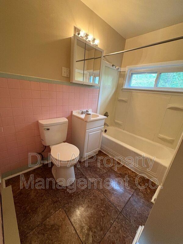 114 Cabanna Ln #108 - Photo 4 of 5