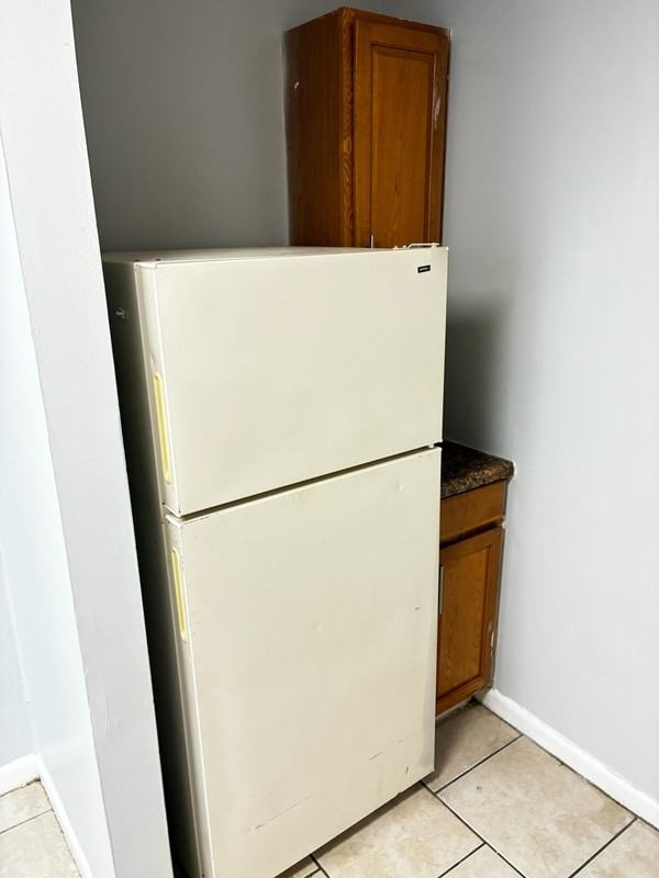 5219 Plymouth St - Photo 7 of 12