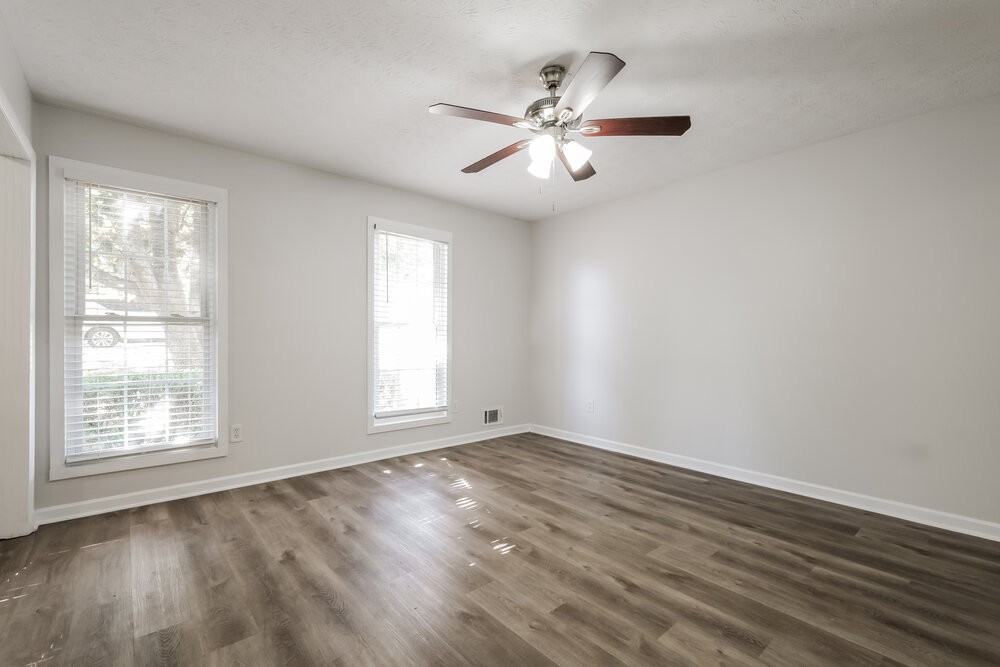 895 Highland Ter Ne - Photo 6 of 17