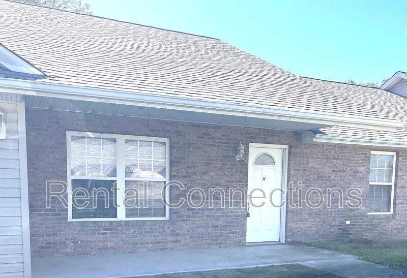 11310 Norman Rd - Photo 2 of 10