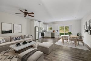 featured image of 621 N 130th St