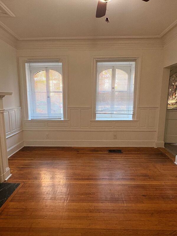 717 Saint Paul St #717-202 - Photo 5 of 15