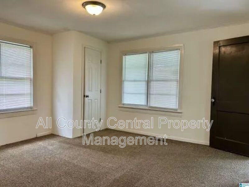 5417 Holland Ave - Photo 6 of 9
