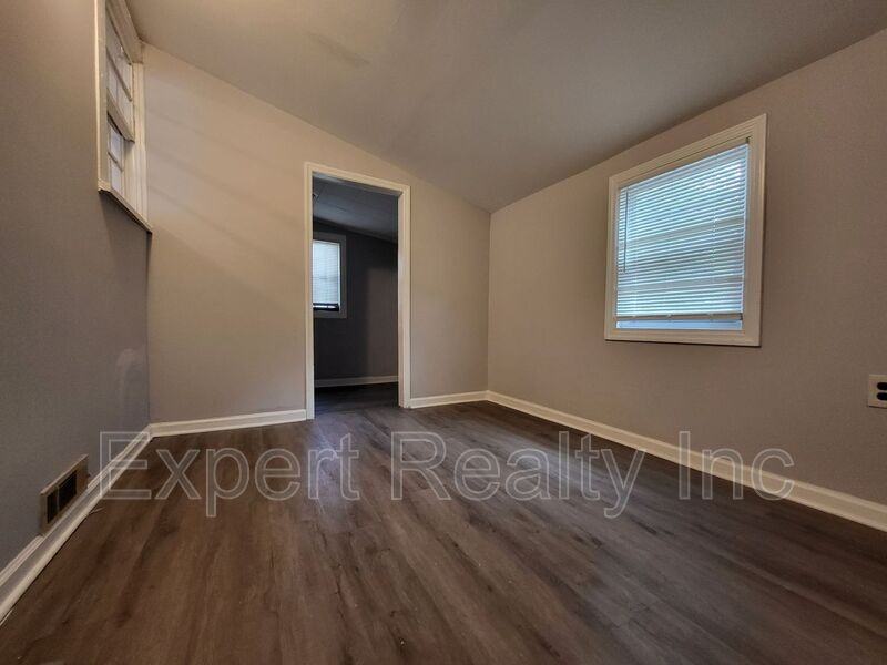 203 Silver Leaf Dr - Photo 6 of 18