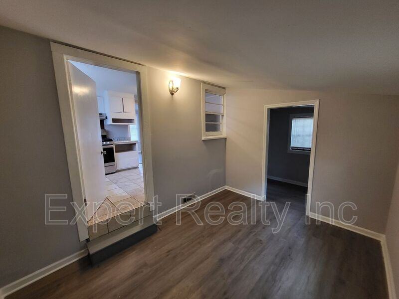 203 Silver Leaf Dr - Photo 7 of 18