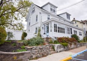 featured image of 76 S Hamilton St