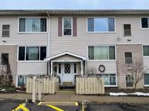 875 E Summit St #27 - Photo 1 of 1