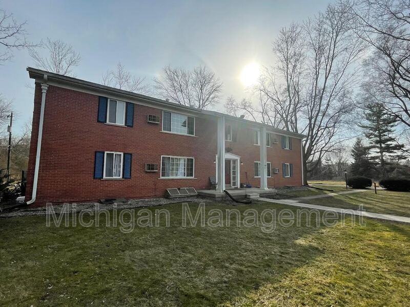 59425 10 Mile Rd #2A - Photo 3 of 15