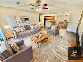 featured image of 1040 University Dr #7