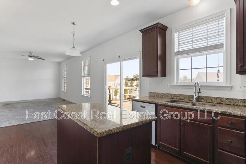 116 Celadon Dr - Photo 7 of 34