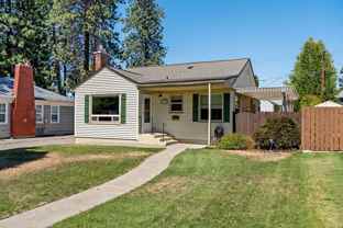 2808 W Upton Ave - Photo 1 of 1