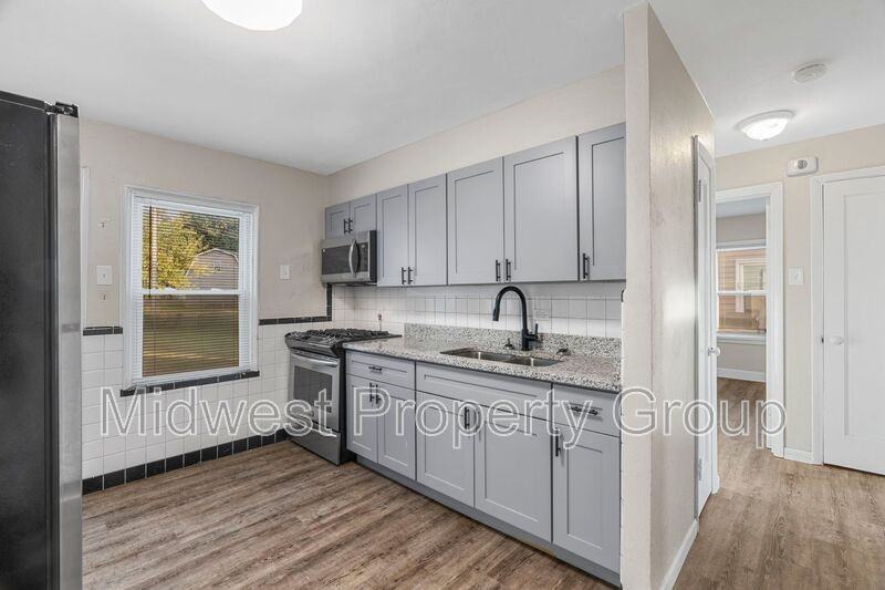 216 Graham Rd - Photo 2 of 22