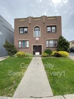 featured image of 2421 Delaware Ave #5