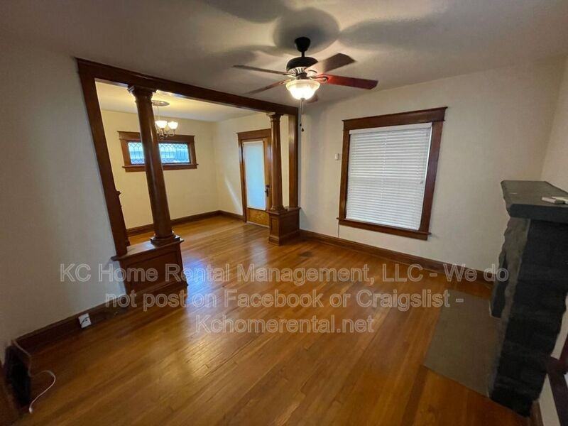 3554 Genessee St - Photo 6 of 29