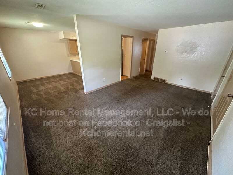 13428 Spring St #3 - Photo 5 of 24