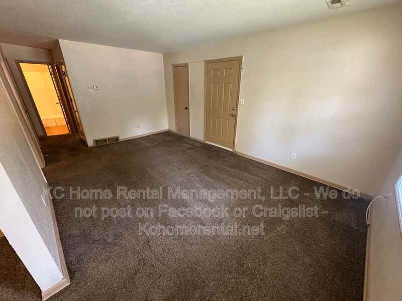 13428 Spring St #3 - Photo 6 of 24