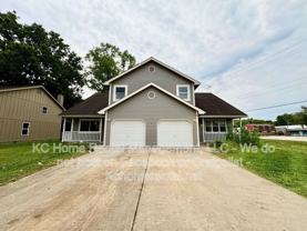 307 E Main St Apt A #Apt A - Photo 1 of 1